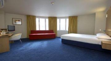 Ramada Encore Йорк Екстер'єр фото