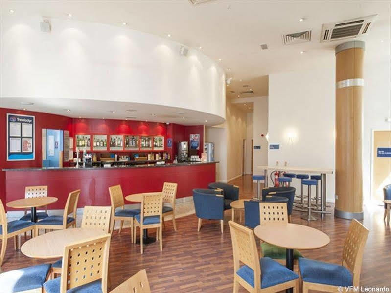 Ramada Encore Йорк Екстер'єр фото